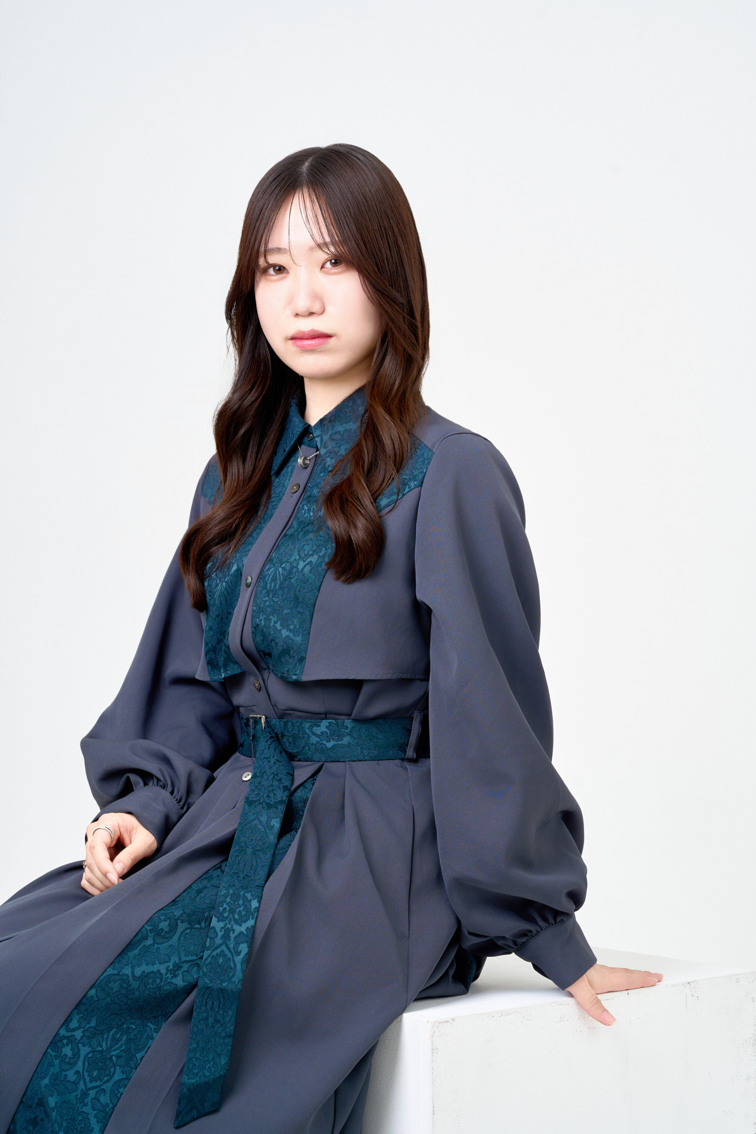 宣材写真の撮影です。大人っぽく美しい印象