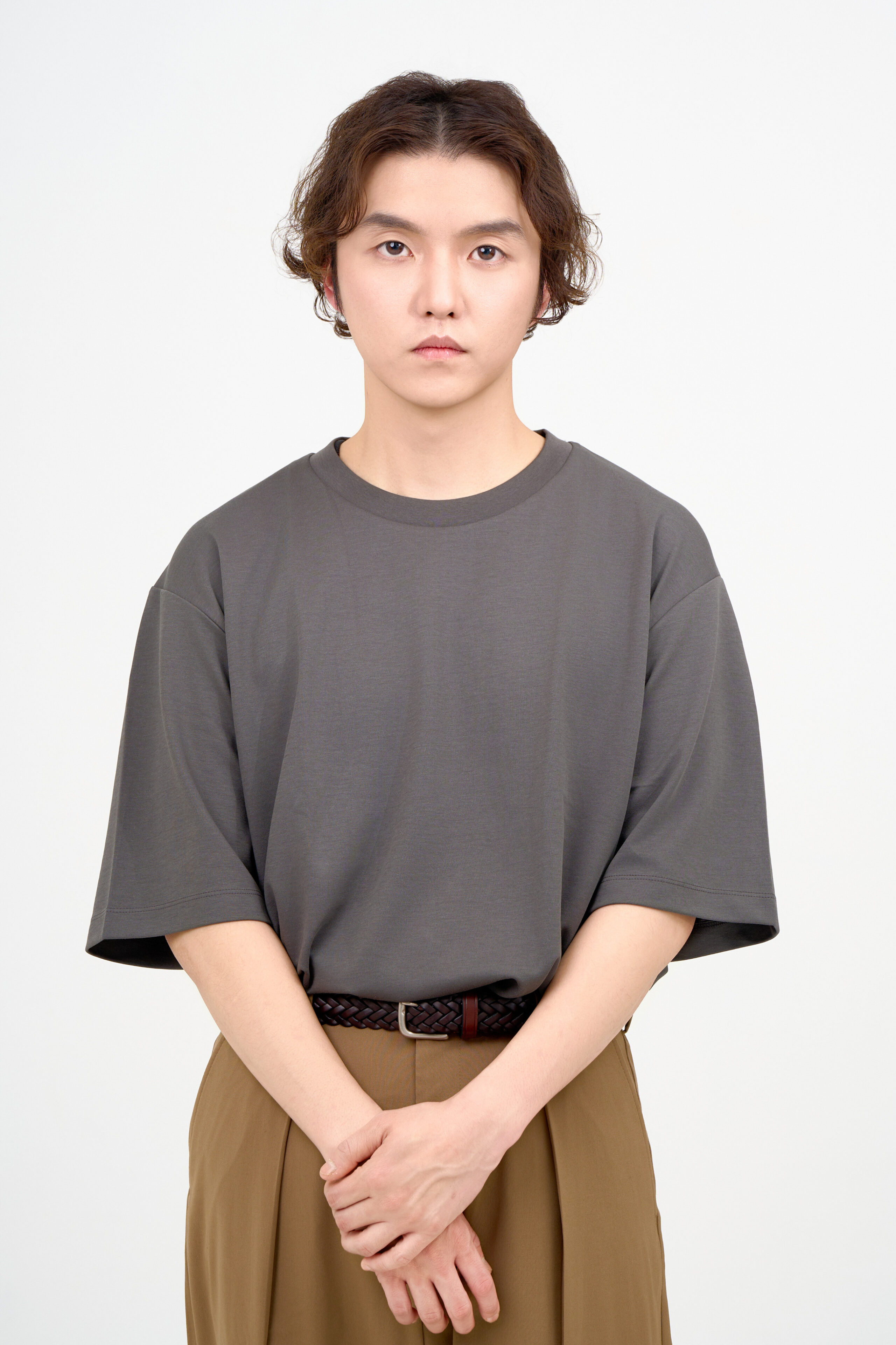 宣材写真の撮影です。自然なレタッチで見映