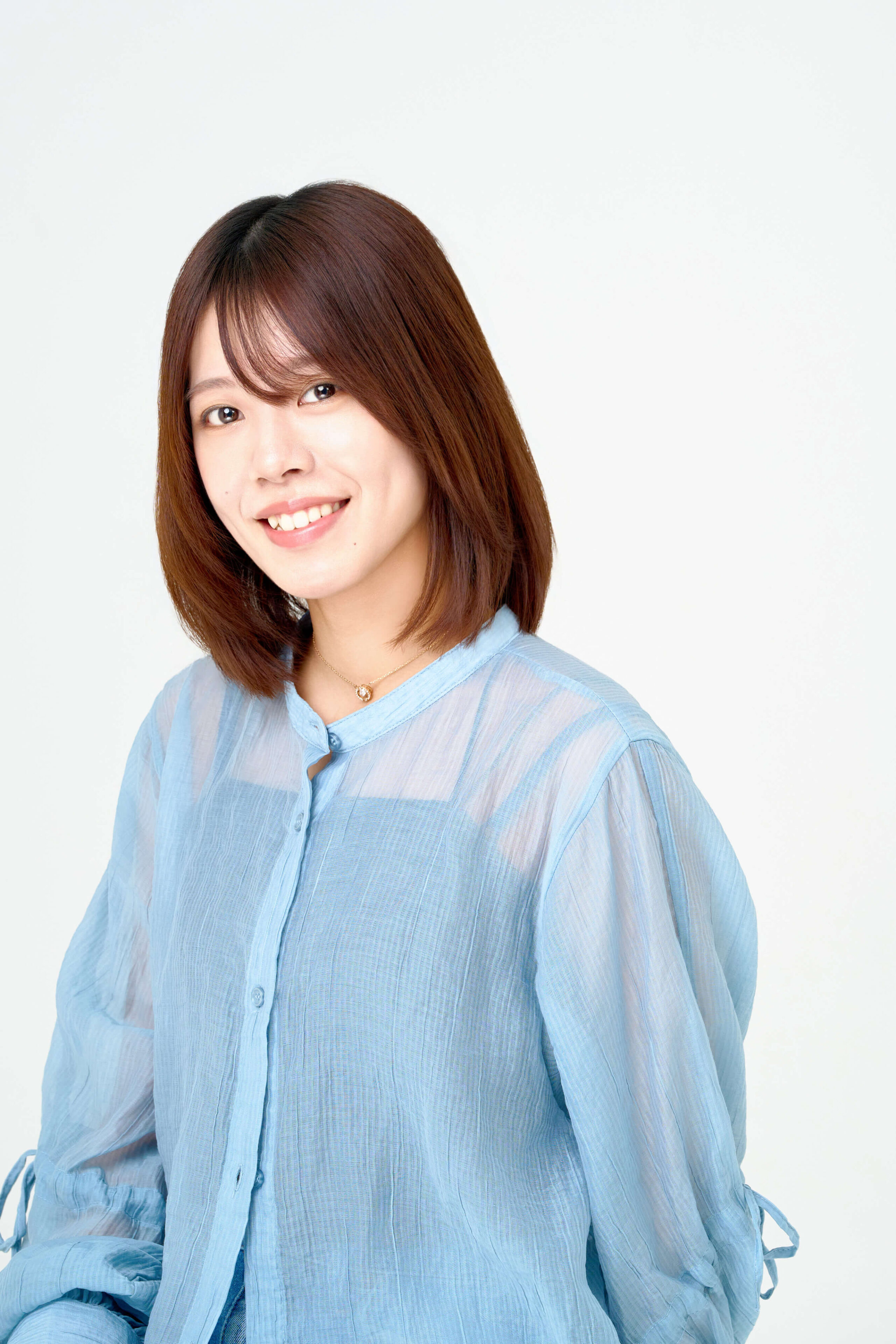 宣材写真の撮影です。明るい表情を引き出し