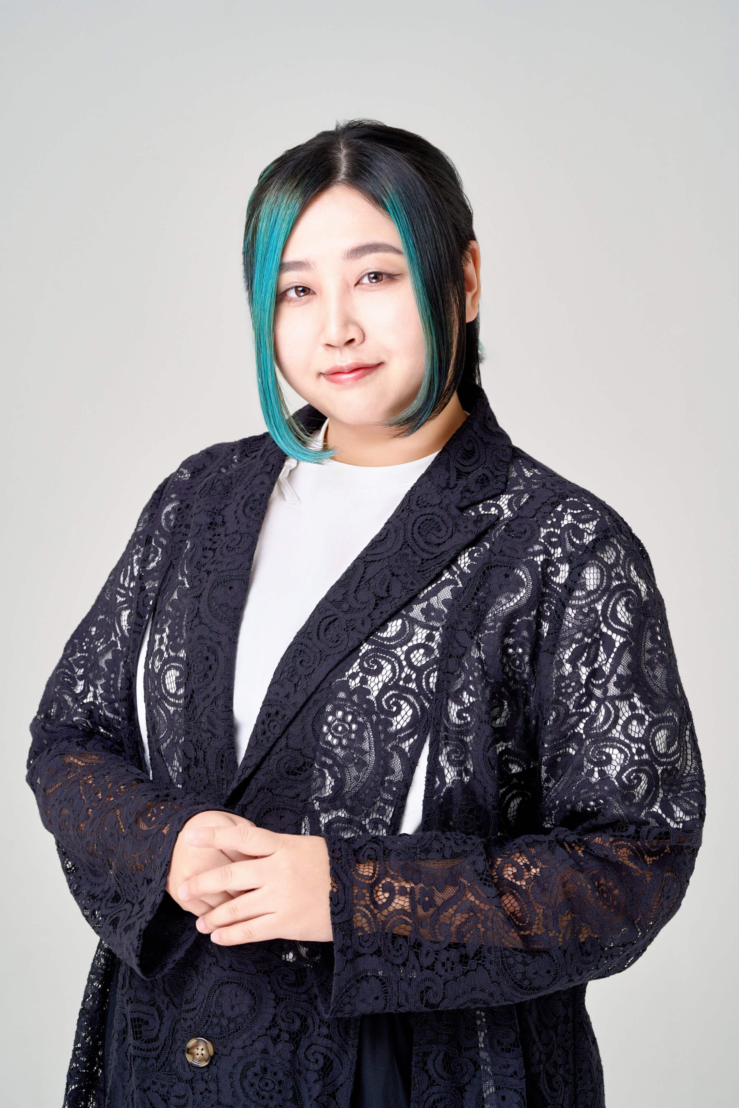 宣材写真の撮影です。クールな印象を大切に