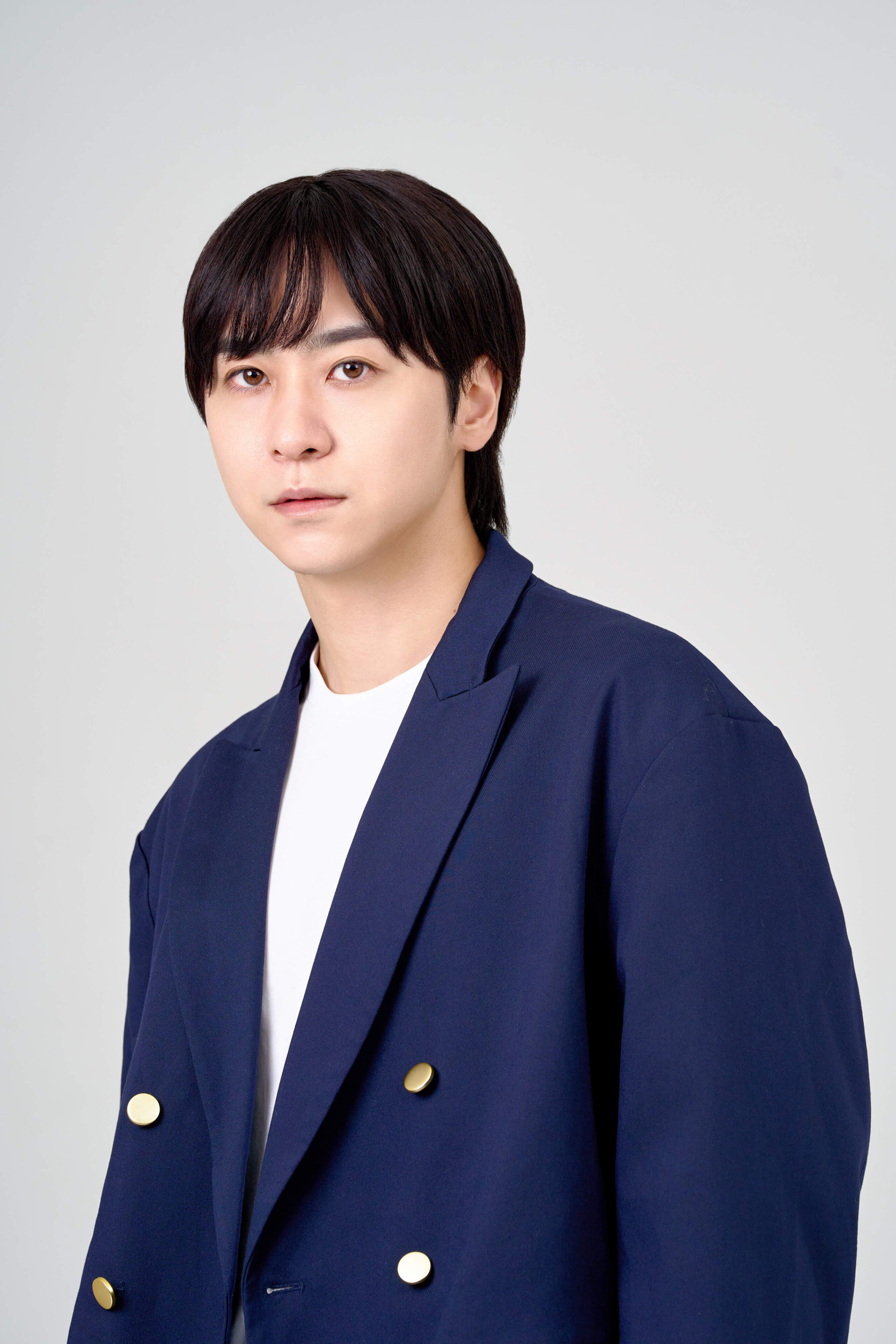 宣材写真の撮影です。俳優や演者の方に対し