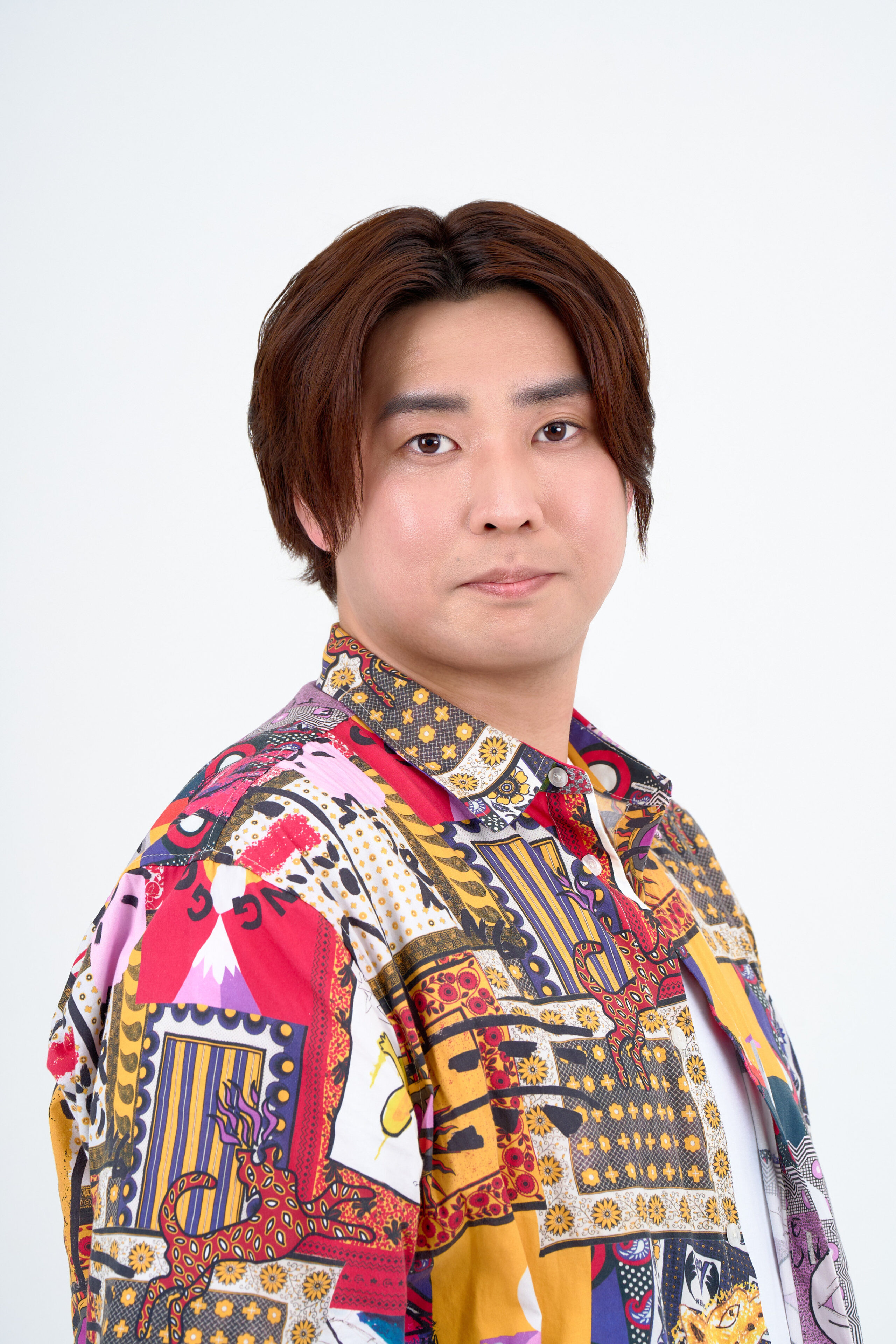 声優の方の宣材写真です。自然で爽やかな雰