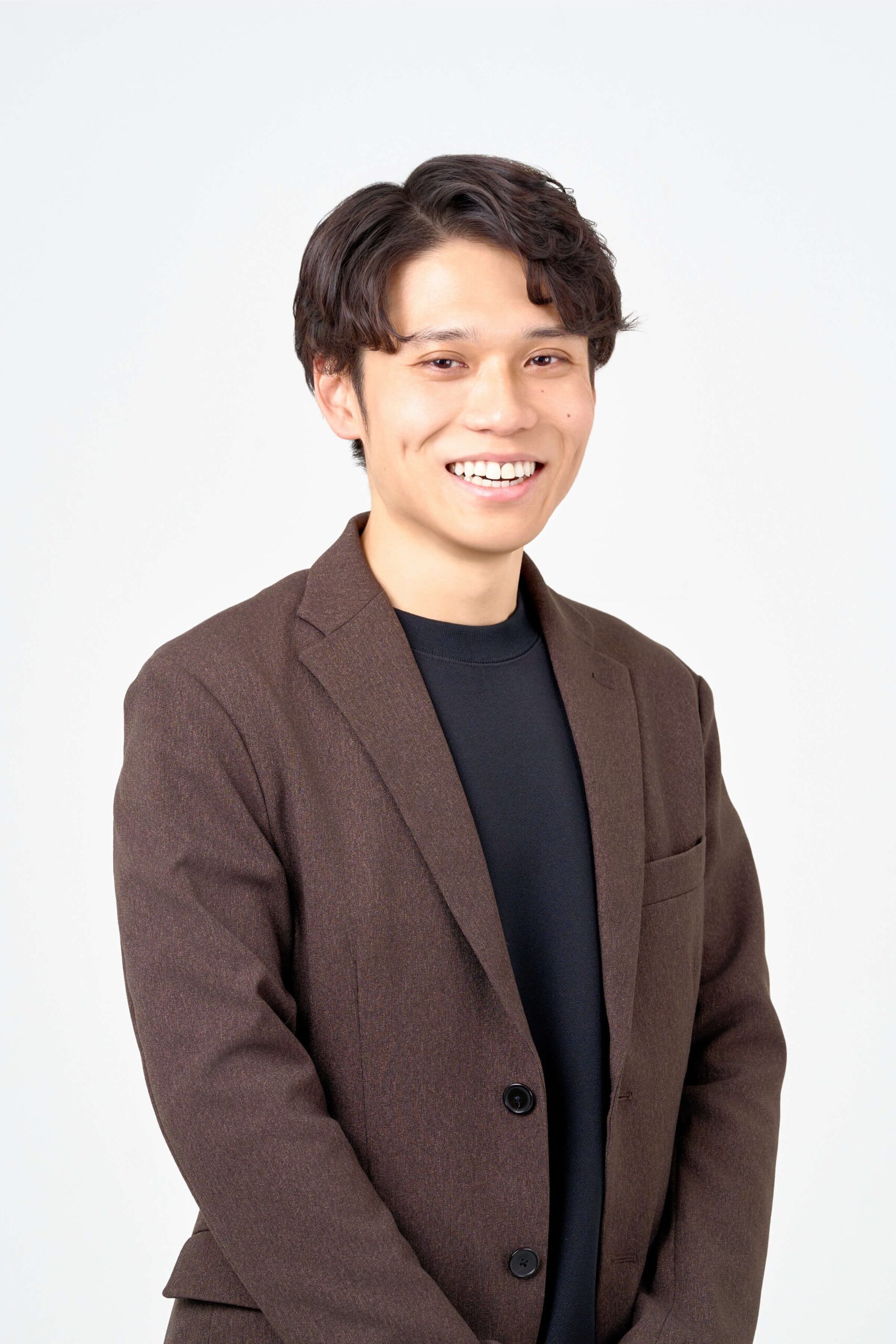 宣材写真の撮影です。シンプルなポージング