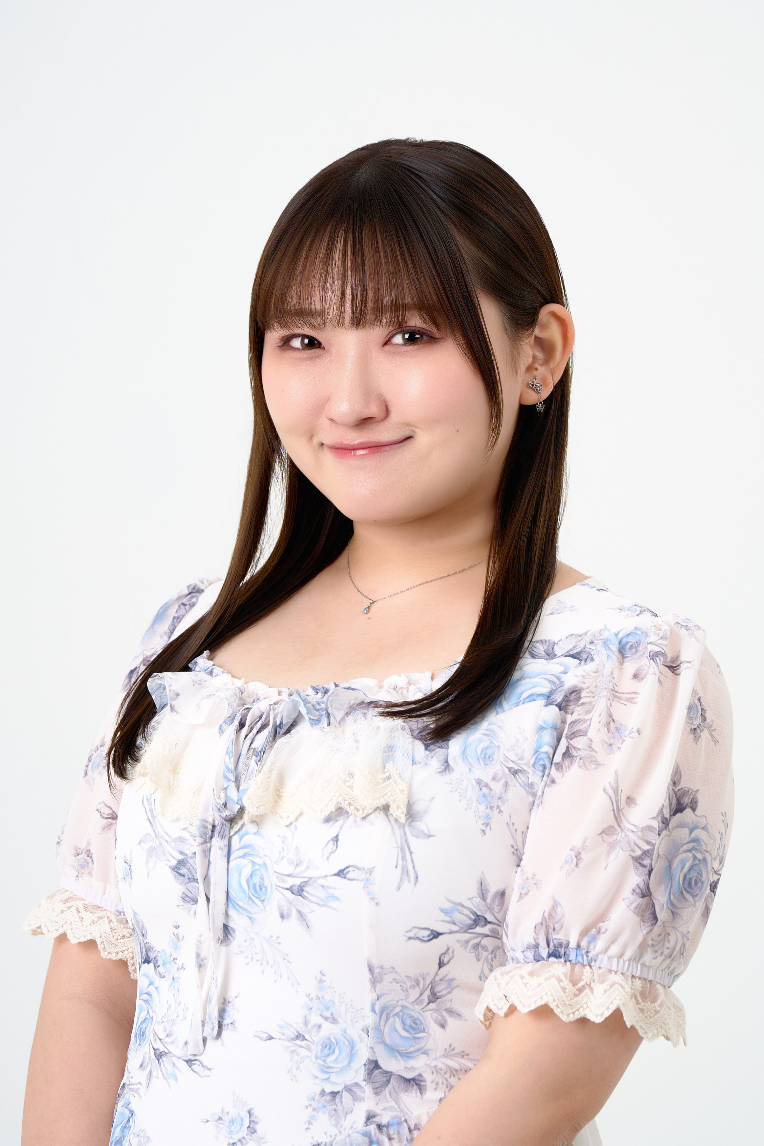 宣材写真の撮影です。明るい雰囲気と可愛ら