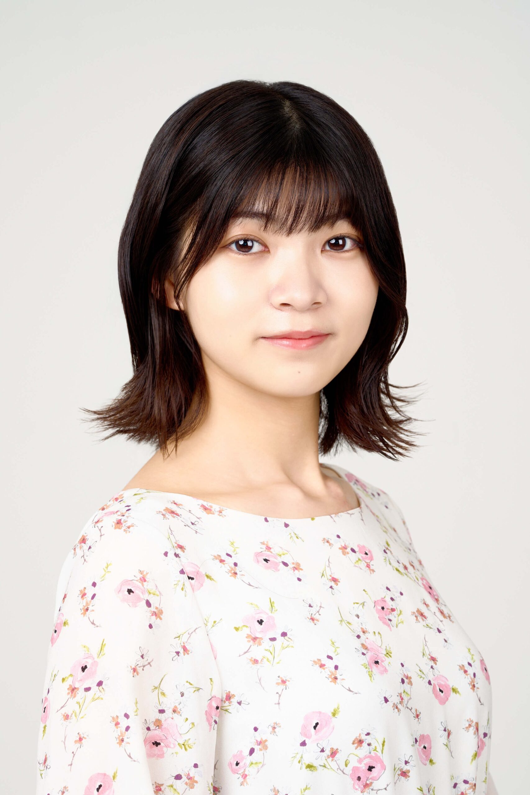 ナチュラルで清楚な印象を引き立てる宣材写