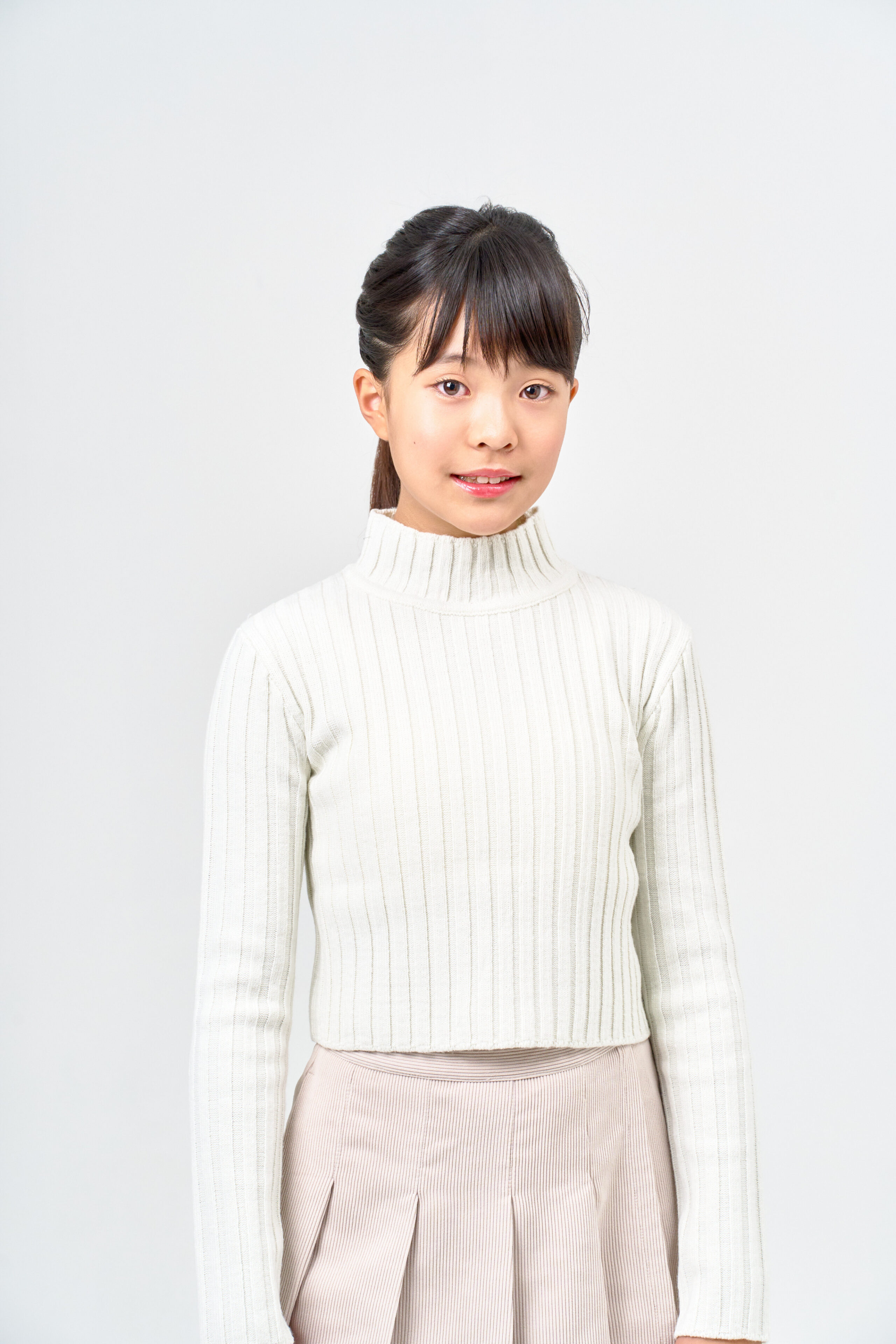 宣材写真の撮影です。衣装に合うポージング