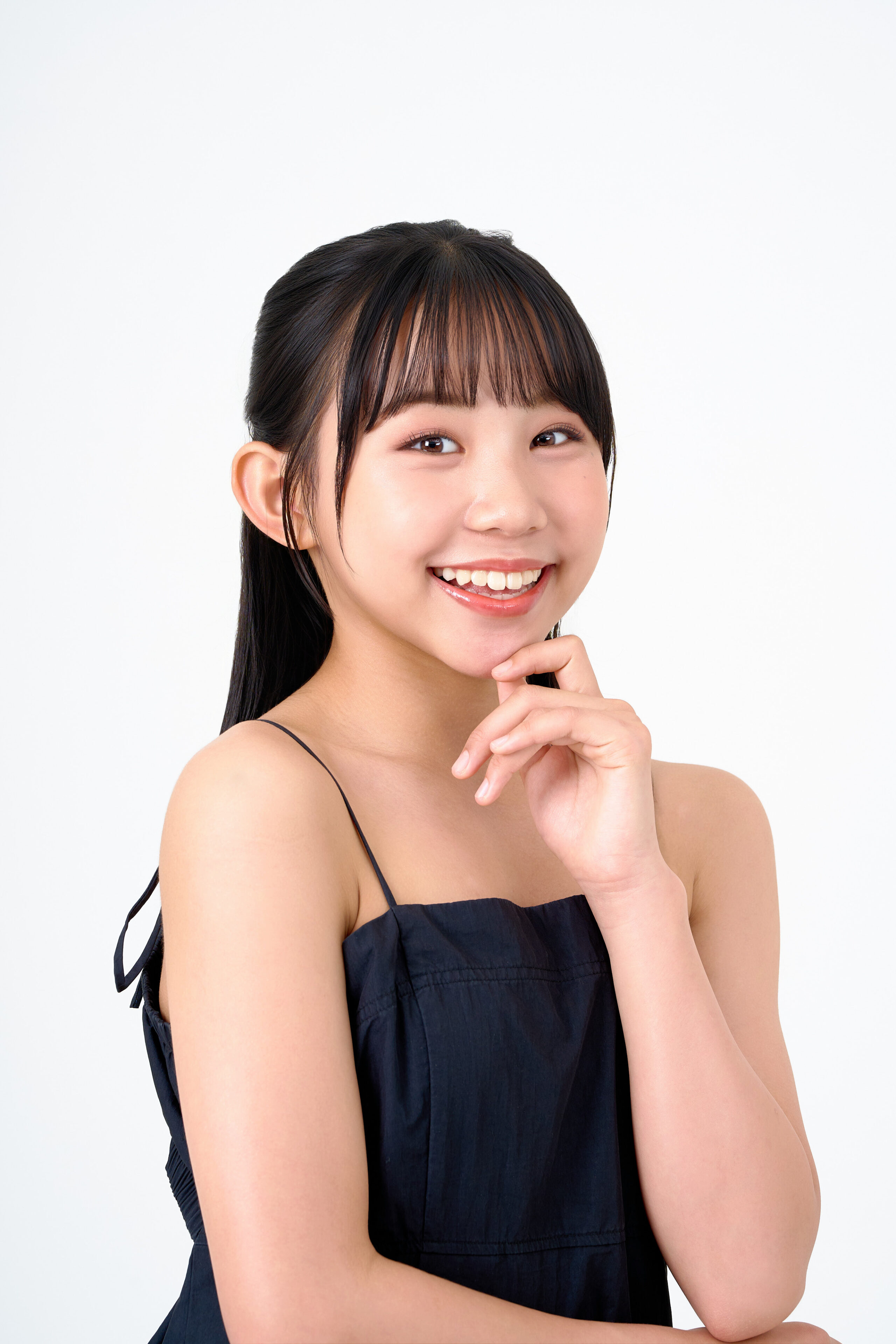 宣材写真の撮影です。可愛らしさをコンセプ